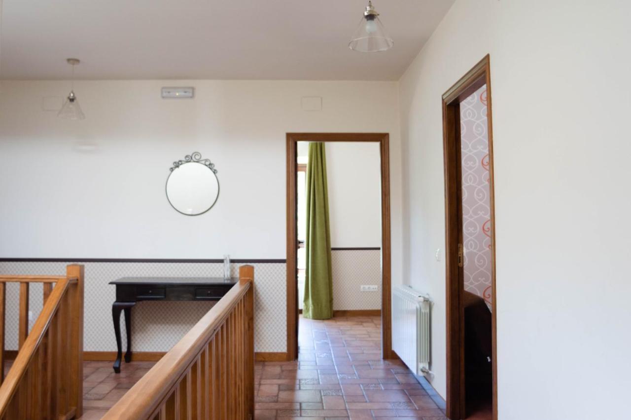 Hotel Casa Del Cura à Las Navas del Marqués Extérieur photo