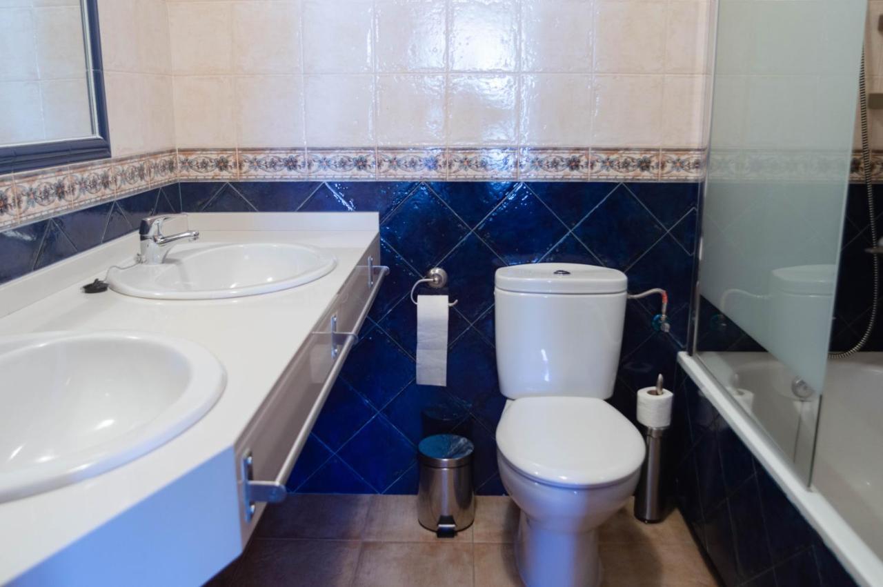 Hotel Casa Del Cura à Las Navas del Marqués Extérieur photo