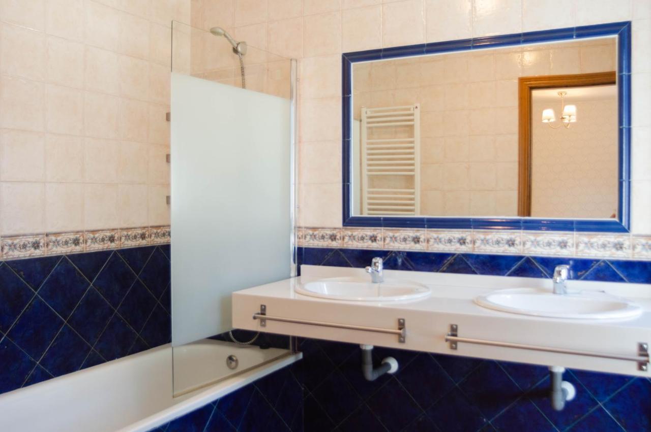 Hotel Casa Del Cura à Las Navas del Marqués Extérieur photo
